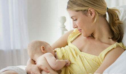 超声羞羞色电影在线观看专家说母乳喂养不会影响孩子的身材